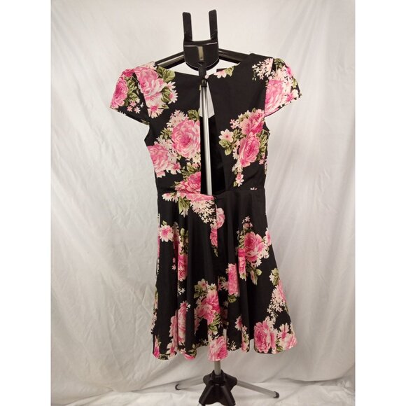 Forever 21 Junior's Black Pink Floral Mini Dress w/Cap Sleeves Size Small - Picture 4 of 6